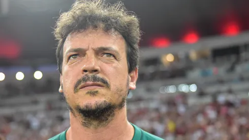 RJ – RIO DE JANEIRO – 11/11/2023 – BRASILEIRO A 2023, FLAMENGO X FLUMINENSE – Fernando Diniz tecnico do Fluminense durante partida contra o Flamengo no estadio Maracana pelo campeonato Brasileiro A 2023. Foto: Thiago Ribeiro/AGIF
