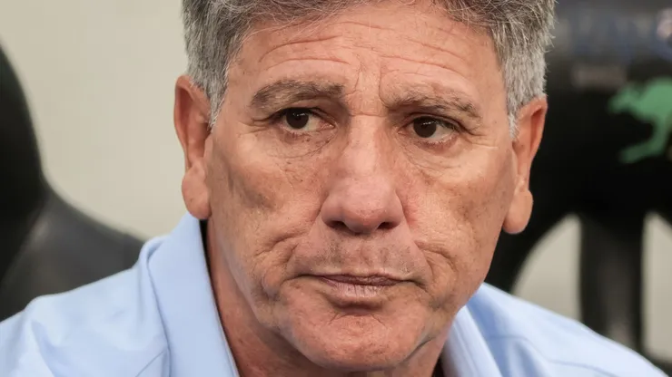 Renato Portaluppi, o Renato Gaúcho, técnico do Grêmio durante partida contra o Athletico-PR no estádio Arena da Baixada pelo campeonato BRASILEIRO A 2023. Foto: Robson Mafra/AGIF