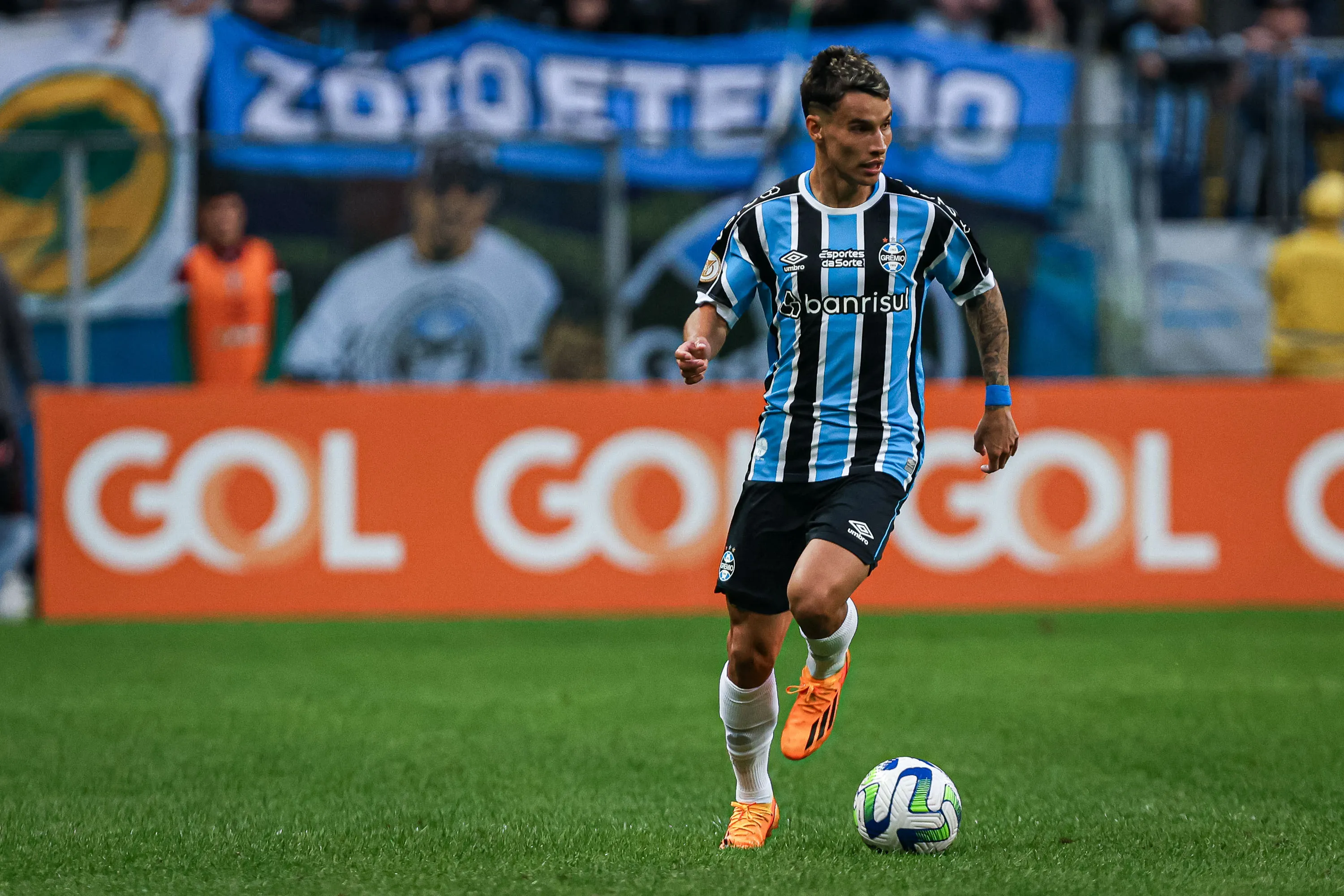 Ferreira interessa ao São Paulo. Foto: Maxi Franzoi/AGIF