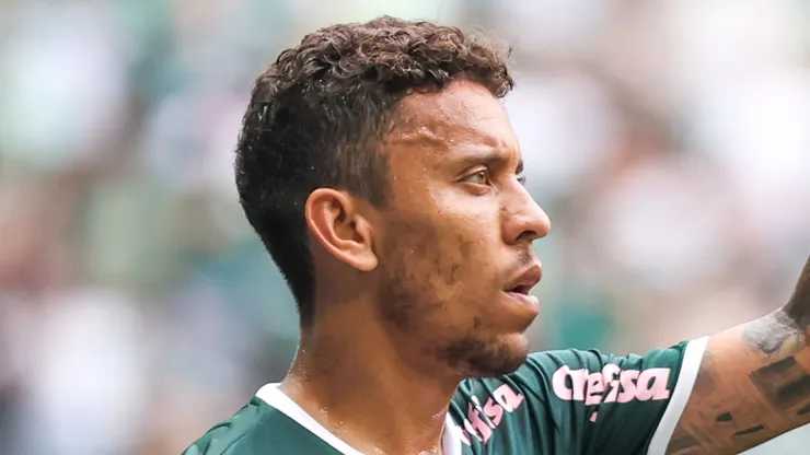 Marcos Rocha jogador do Palmeiras durante partida contra o São Paulo no estádio Arena Allianz Parque pelo campeonato Brasileiro A 2022. Foto: Marcello Zambrana/AGIF