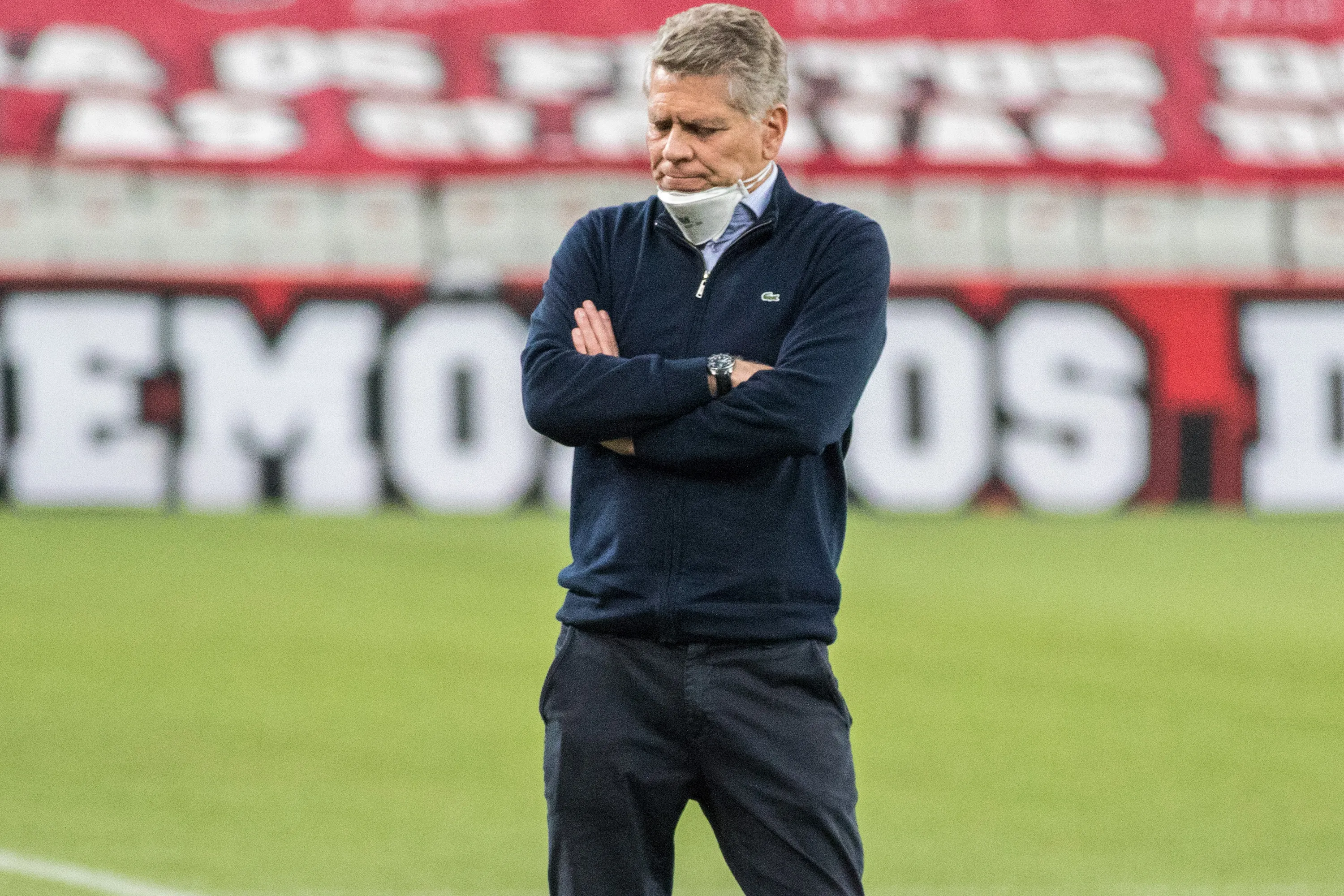 Foto: Robson Mafra/AGIF – Paulo Autuori em ação no Campeonato Brasileiro.