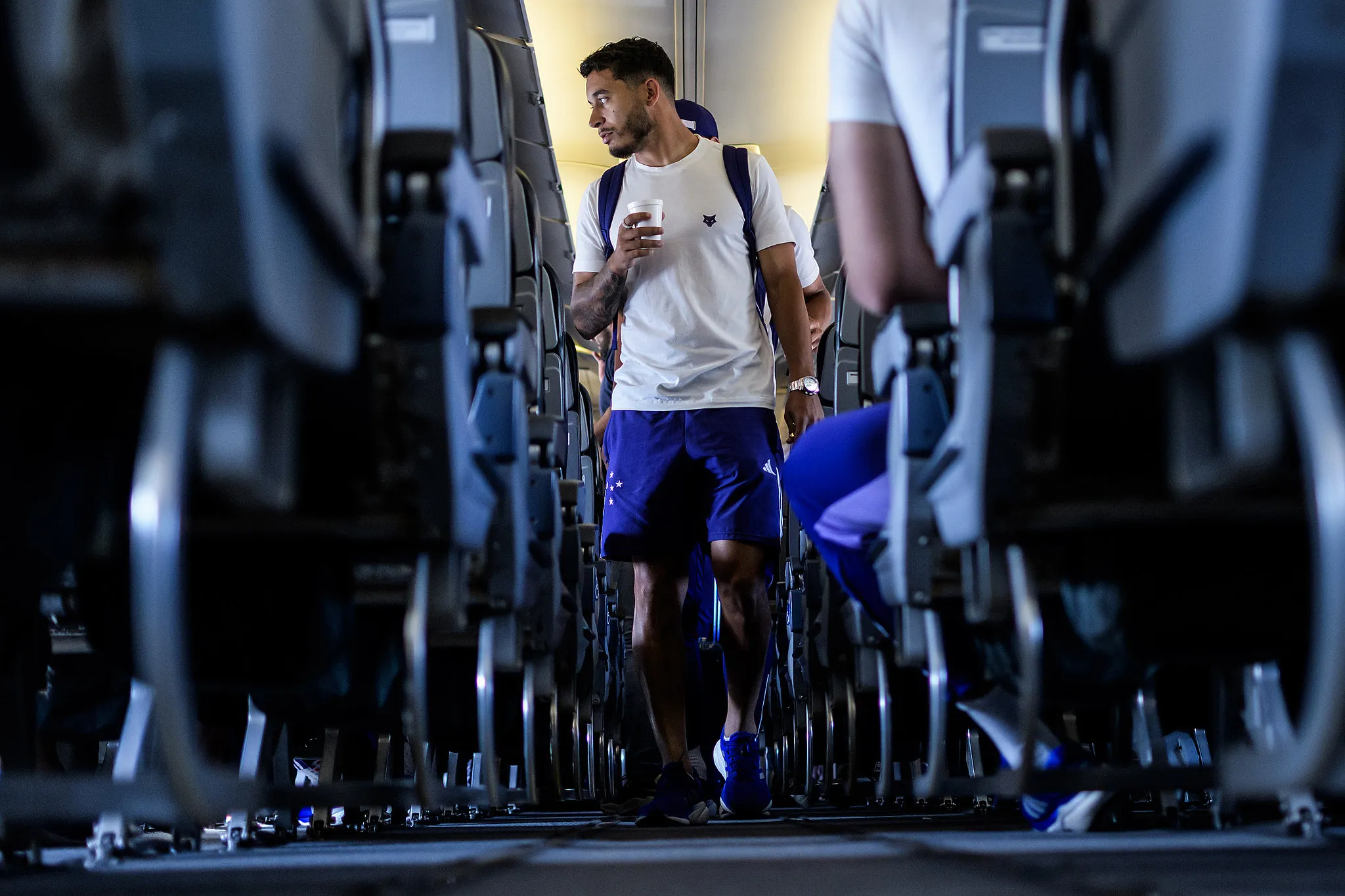 Delegação do Cruzeiro embarcando para Fortaleza. Foto: Gustavo Aleixo/Cruzeiro