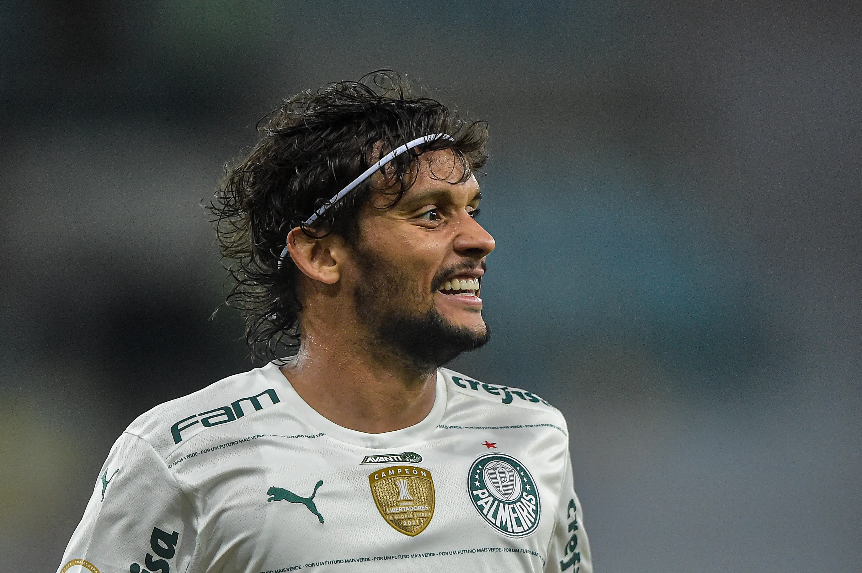 Gustavo Scarpa durante partida contra o Fluminense. Foto: Thiago Ribeiro/AGIF