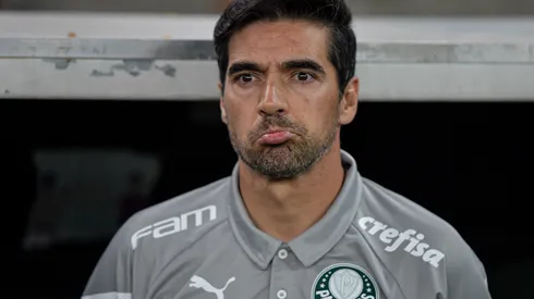 RJ – RIO DE JANEIRO – 08/11/2023 – BRASILEIRO A 2023, FLAMENGO X PALMEIRAS – Abel Ferreira tecnico do Palmeiras durante partida contra o Flamengo no estadio Maracana pelo campeonato Brasileiro A 2023. Foto: Thiago Ribeiro/AGIF