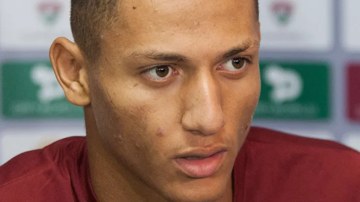 Richarlison, durante coletiva de imprensa do Fluminense no CT das Laranjeiras. Foto: Armando Paiva/AGIF