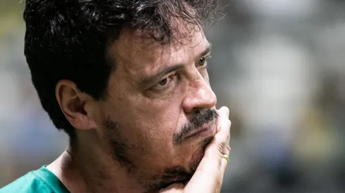 MG – BELO HORIZONTE – 28/10/2023 – BRASILEIRO A 2023, ATLETICO-MG X FLUMINENSE – Fernando Diniz tecnico do Fluminense durante partida contra o Atletico-MG no estadio Arena MRV pelo campeonato Brasileiro A 2023. Foto: Fernando Moreno/AGIF
