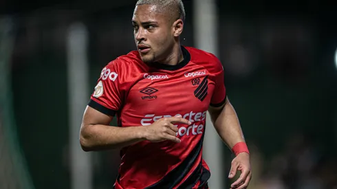 Isabela Azine/AGIF – Vítor Roque, atacante do Athletico