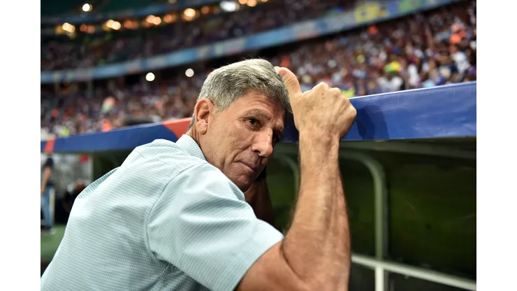 BA - SALVADOR - 01/07/2023 - BRASILEIRO A 2023, BAHIA X GREMIO - Renato Portaluppi, tecnico do Gremio durante partida contra o Bahia no estadio Arena Fonte Nova pelo campeonato Brasileiro A 2023. Foto: Walmir Cirne/AGIF