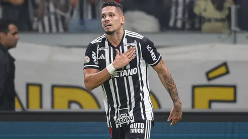 Paulinho vira assunto no Vasco. Foto: Gilson Junio/AGIF