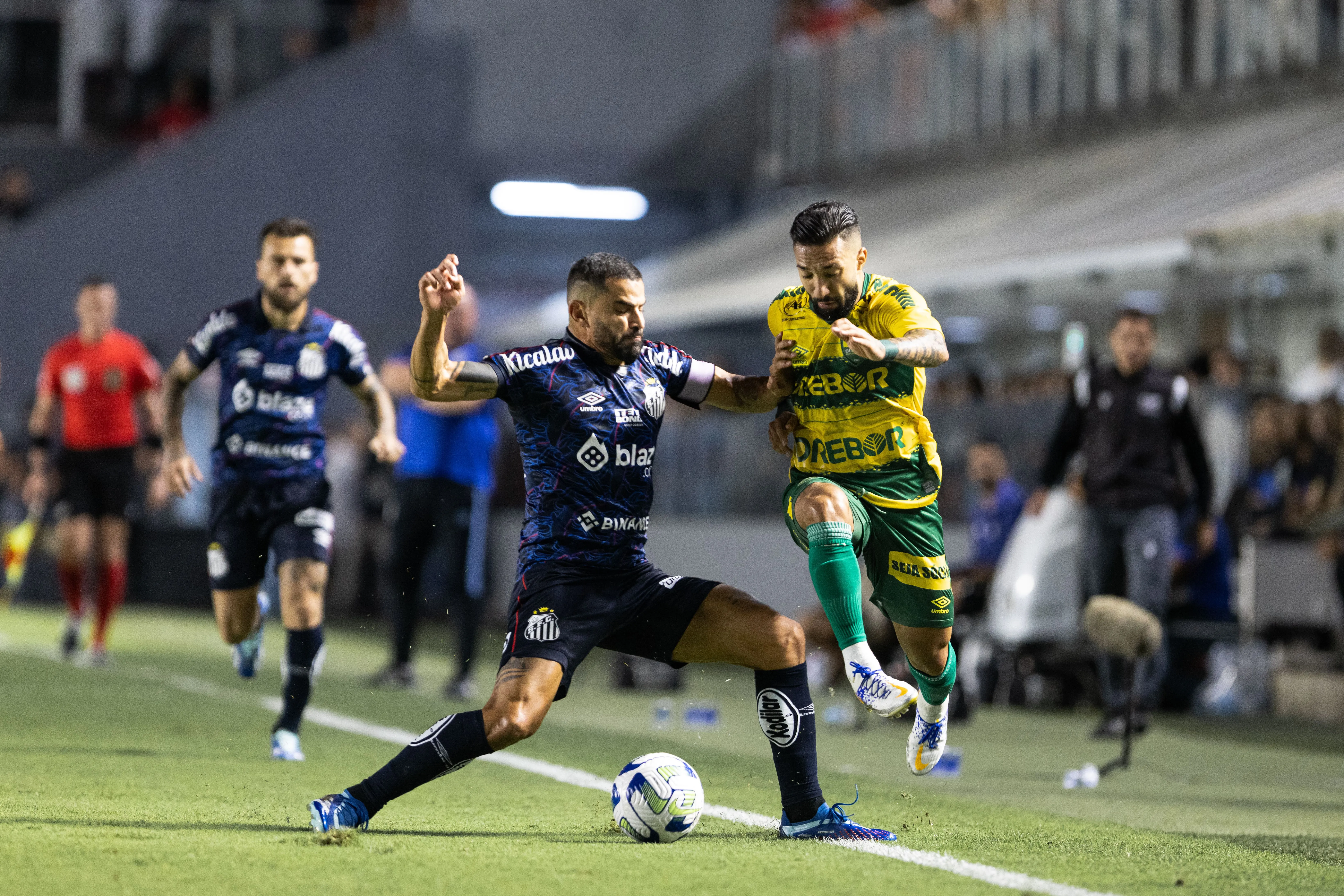 Santos x Cuiabá pela 32ª rodada do Brasileirão 2023. Abner Dourado/AGIF