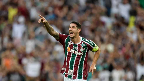 Nino comemorando pelo Fluminense - Foto: Thiago Ribeiro/AGIF