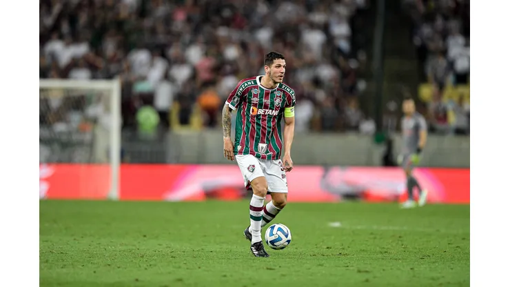 Foto: Thiago Ribeiro/AGIF - Nino de olho na final.