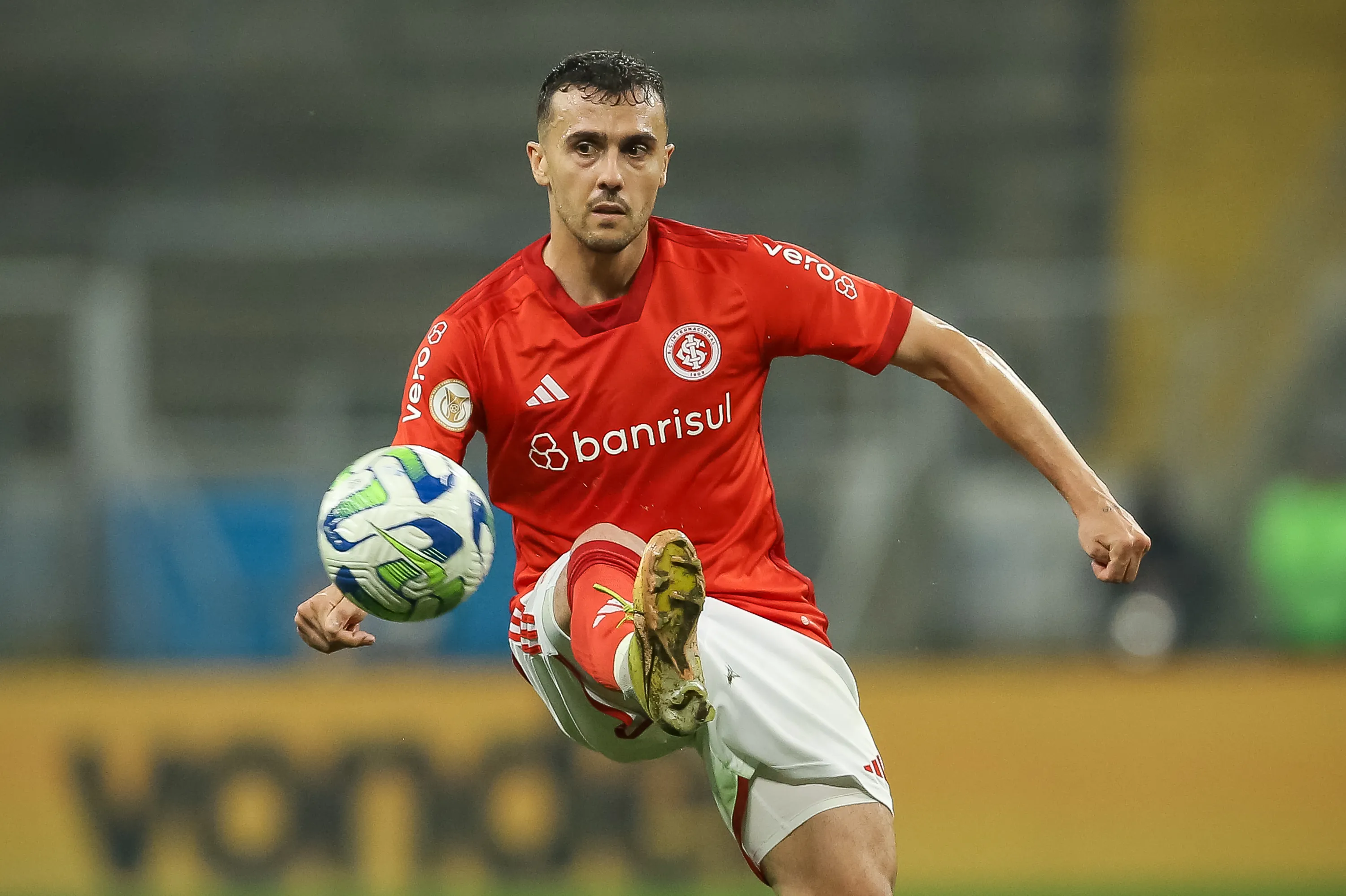Gustavo Campanharo durante partida contra o Grêmio Campeonato Brasileiro 2023. Foto: Pedro H. Tesch/AGIF