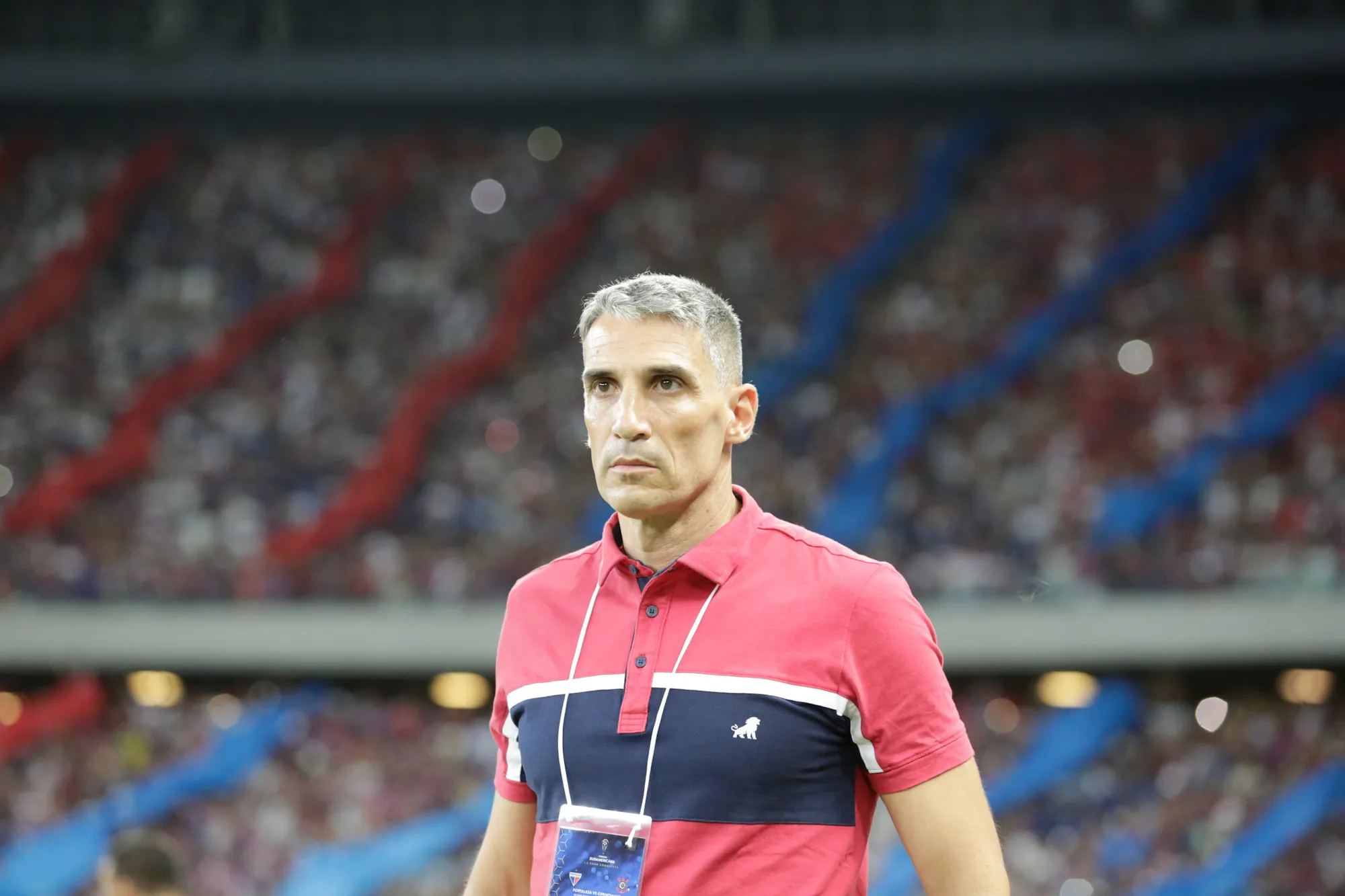 Vojvoda tecnico do Fortaleza durante partida contra o Corinthians no estadio Arena Castelao pelo campeonato Copa Sul-Americana 2023. Foto: Lucas Emanuel/AGIF