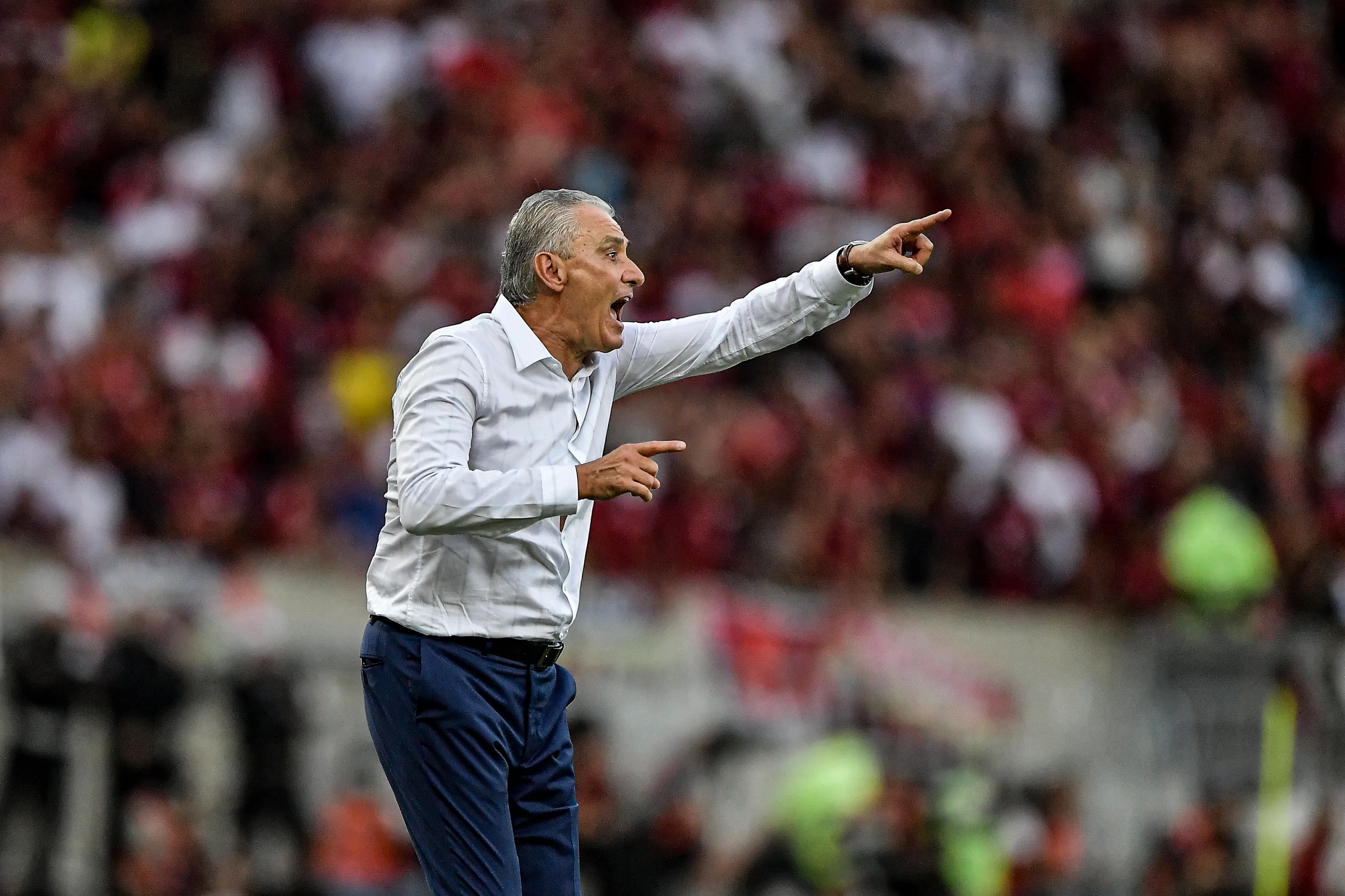Tite tecnico do Flamengo durante partida contra o Vasco no estadio Maracana pelo campeonato Brasileiro 2023. Foto: Thiago Ribeiro/AGIF