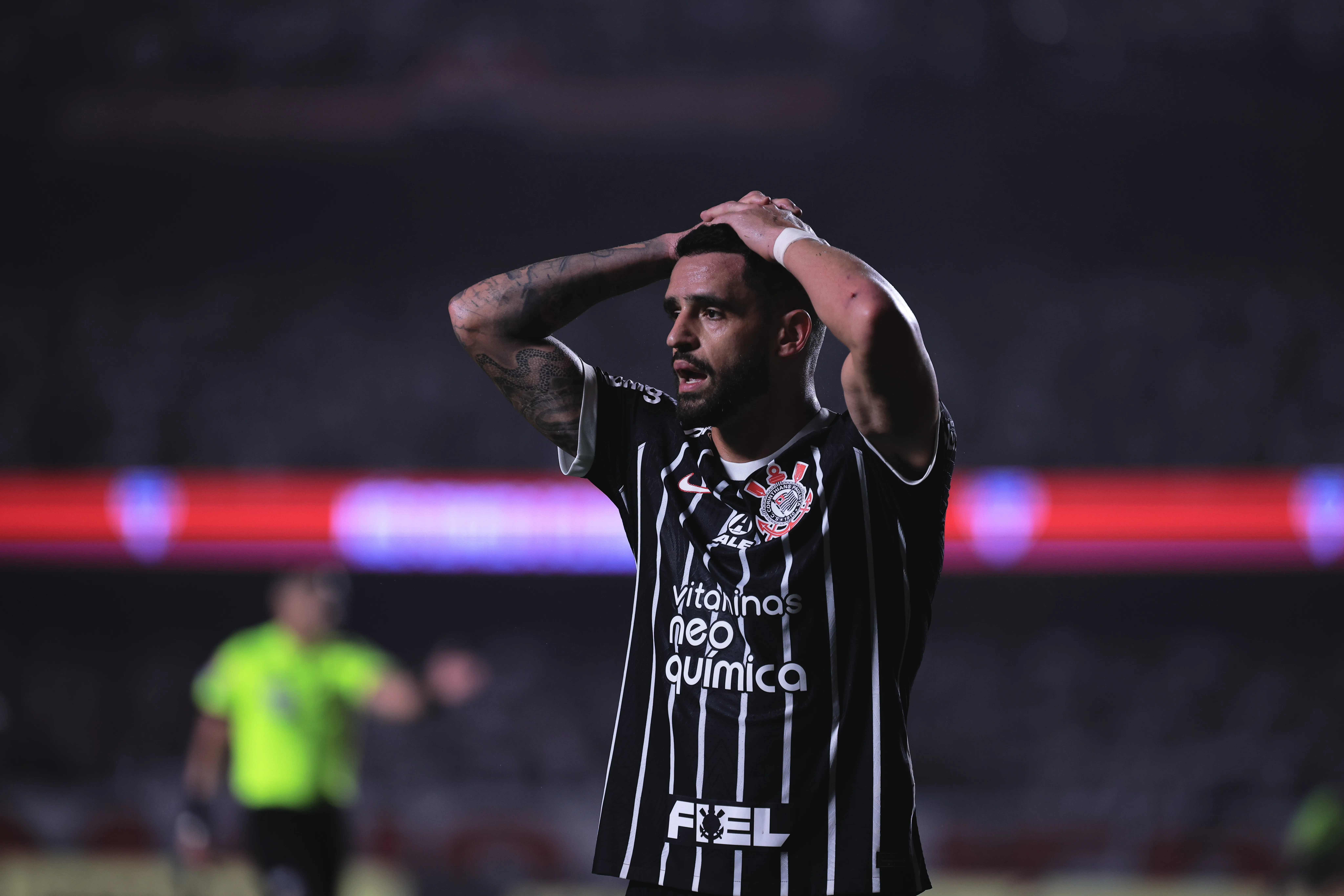 Foto: Ettore Chiereguini/AGIF – Renato Augusto é um dos jogadores com contrato apenas até dezembro.