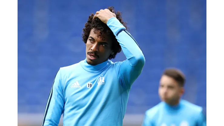 Luiz Gustavo antes da final da UEFA Europa League de 2018. Photo by Maja Hitij/Getty Images