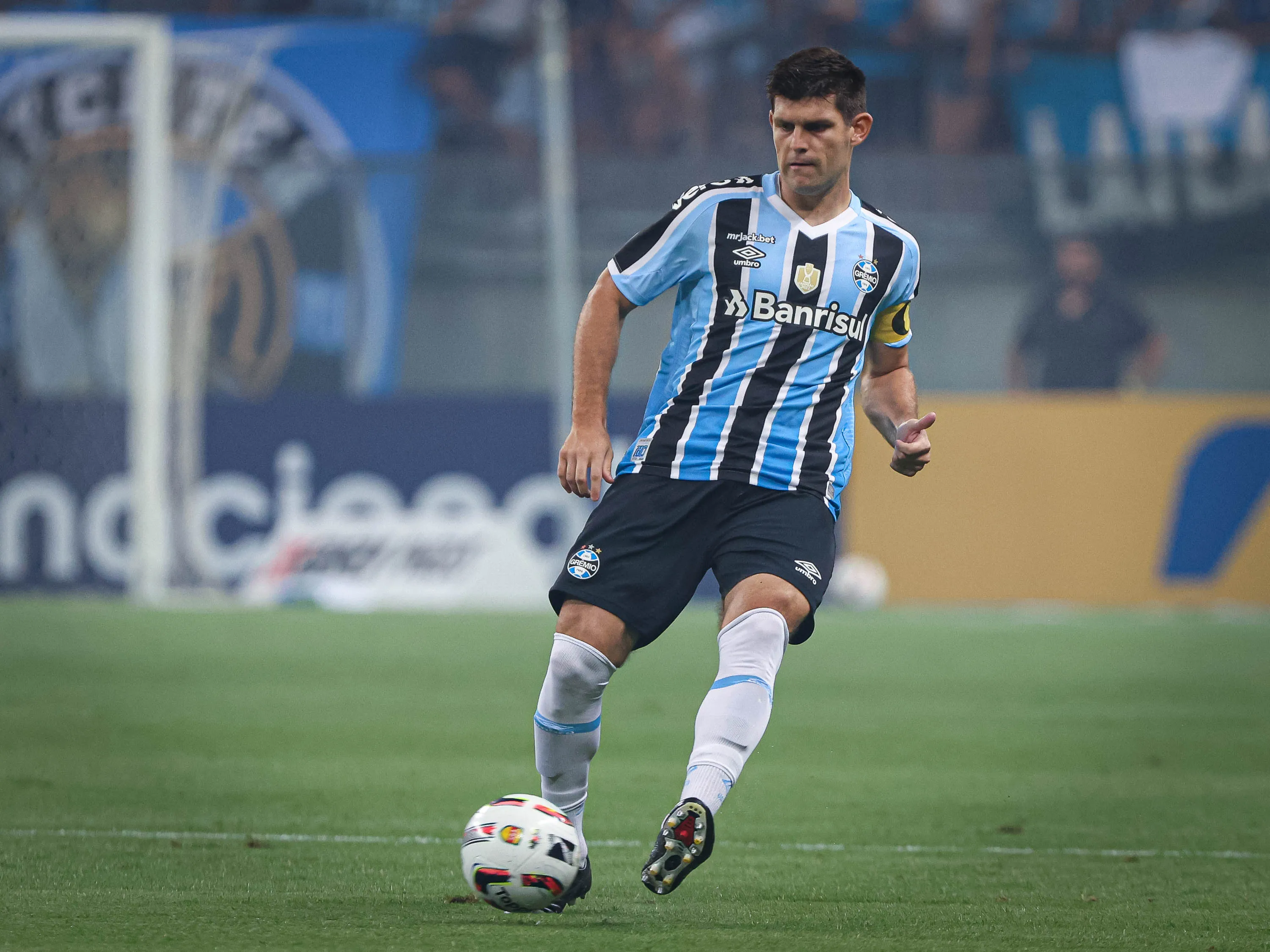Kannemann, jogador do Grêmio - Foto: Maxi Franzoi/AGIF