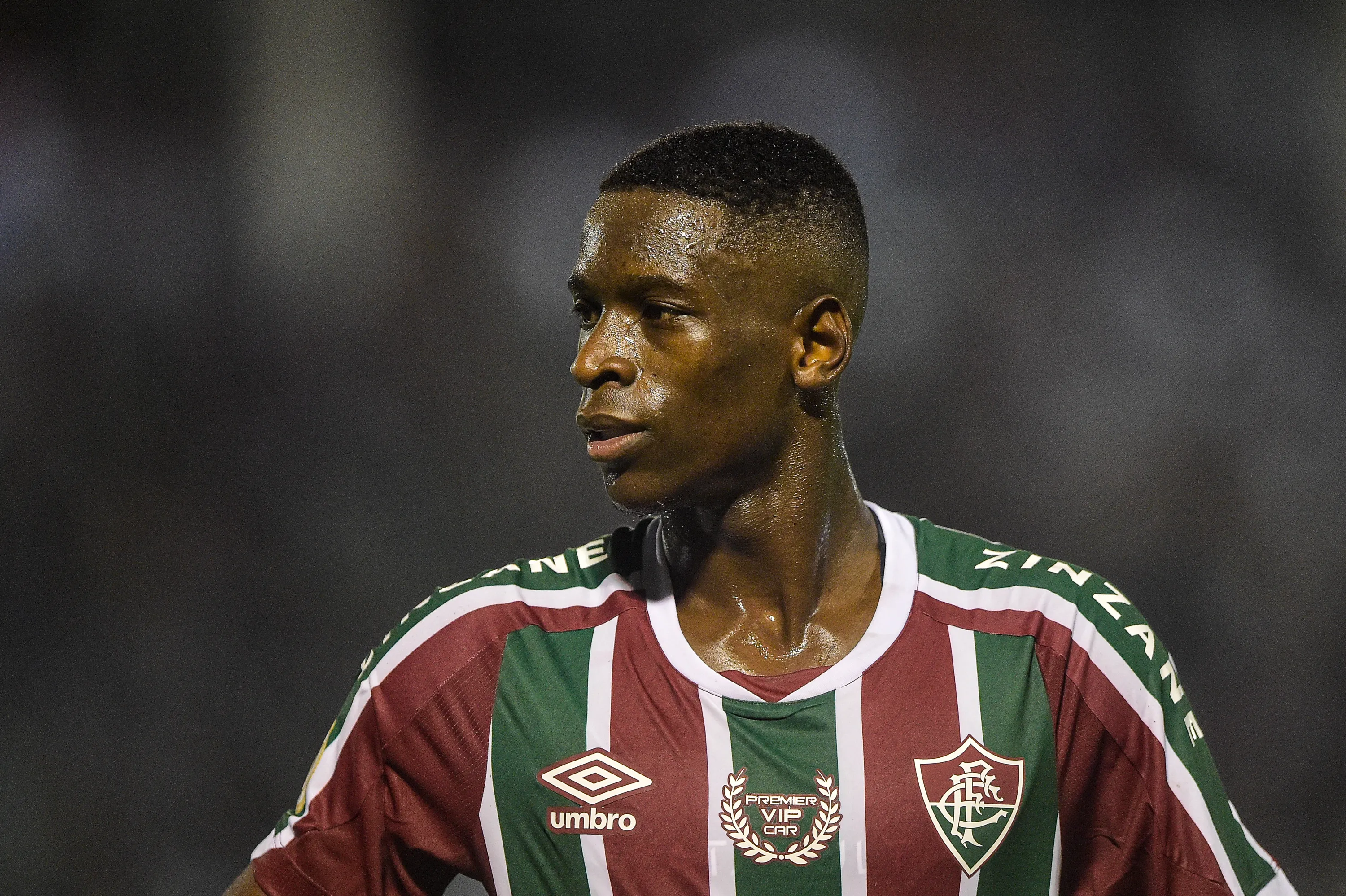 Luiz Henrique vira assunto no Cruzeiro. Foto: Thiago Ribeiro/AGIF