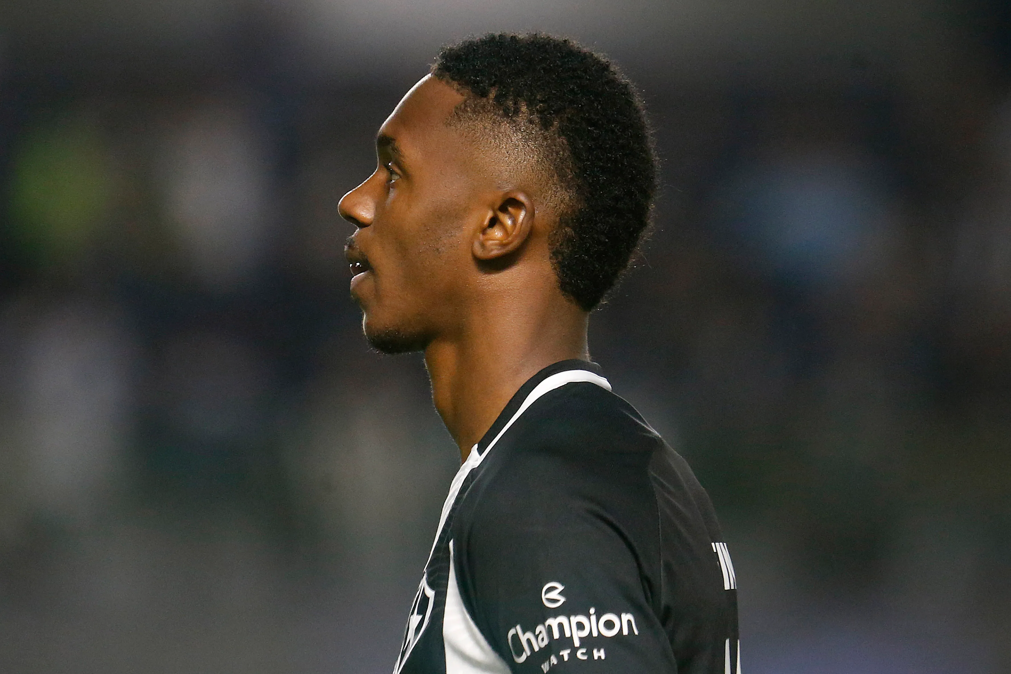 Jeffinho. Santos x Botafogo pelo Campeonato Brasileiro no Estadio Vila Belmiro. 20 de Julho de 2022, Santos, SP, Brasil. Foto: Vitor Silva/Botafogo. 
Imagem protegida pela Lei do Direito Autoral Nº 9.610, DE 19 DE FEVEREIRO DE 1998. Sendo proibido qualquer uso comercial, remunerado e manipulacao/alteracao da obra.