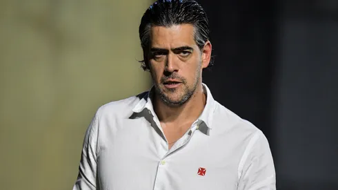 Ex-dirigente explicou bastidores no Vasco – – Foto: Thiago Ribeiro/AGIF.