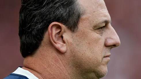Rogerio Ceni técnico do Bahia durante partida contra o Flamengo no estádio Maracanã pelo campeonato Brasileiro A 2023. Foto: Thiago Ribeiro/AGIF