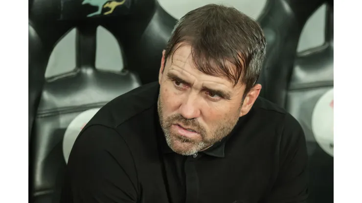 Coudet é avisado e meio-campista está de saída do Inter. Foto: Robson Mafra/AGIF