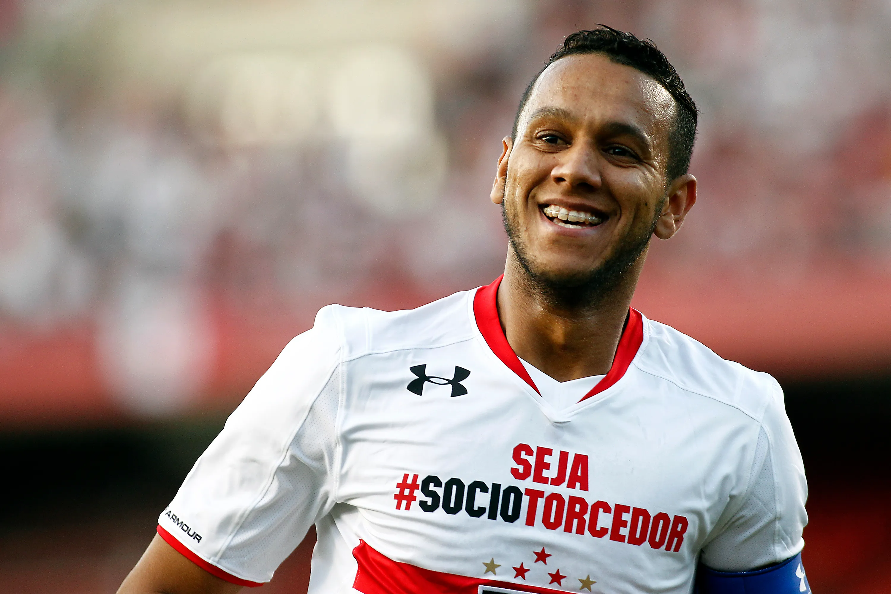 Souza deve voltar para o futebol turco em 2024. Foto:Daniel Vorley/AGIF