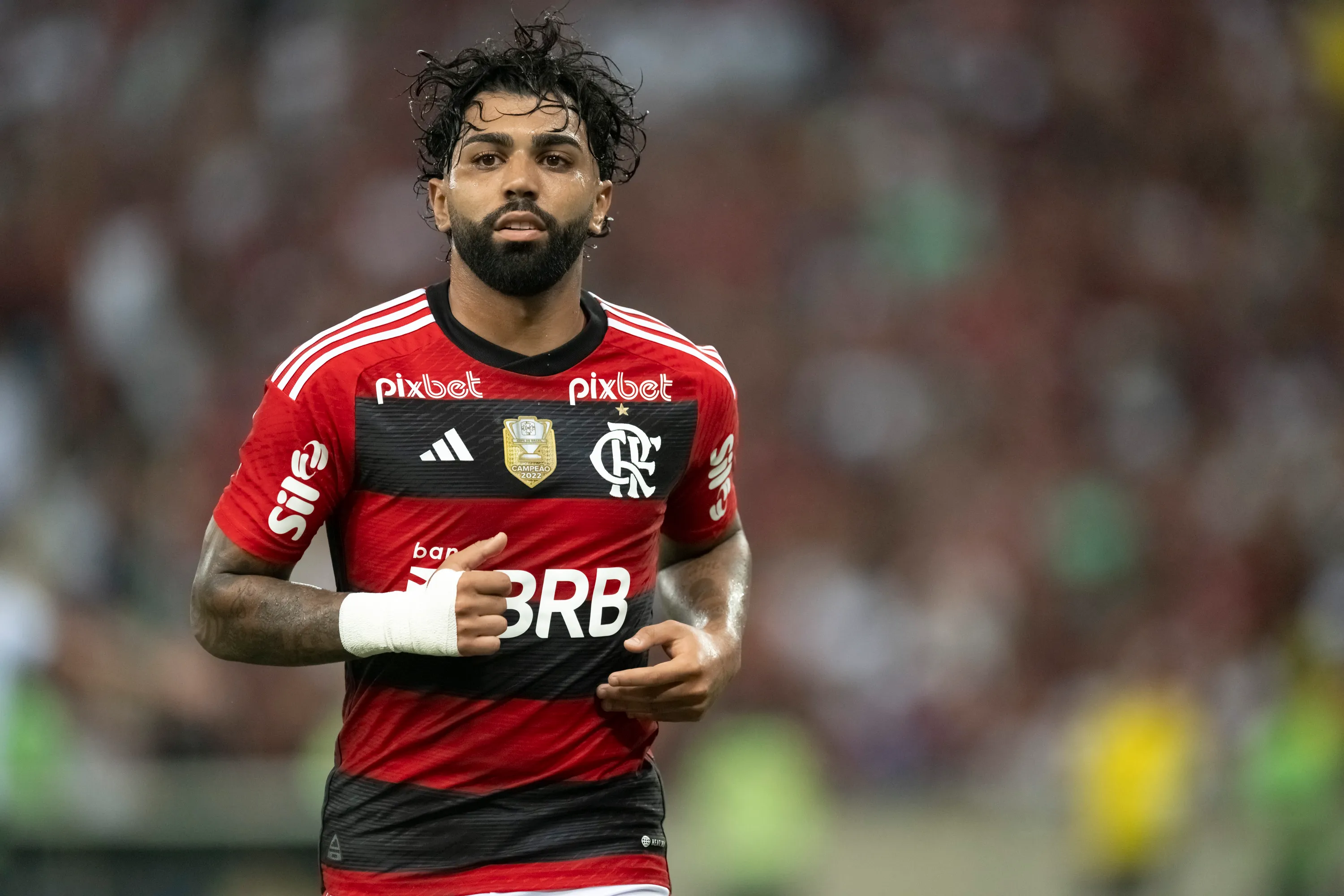 Gabigol rebate matéria de jornalista. Foto: Jorge Rodrigues/AGIF