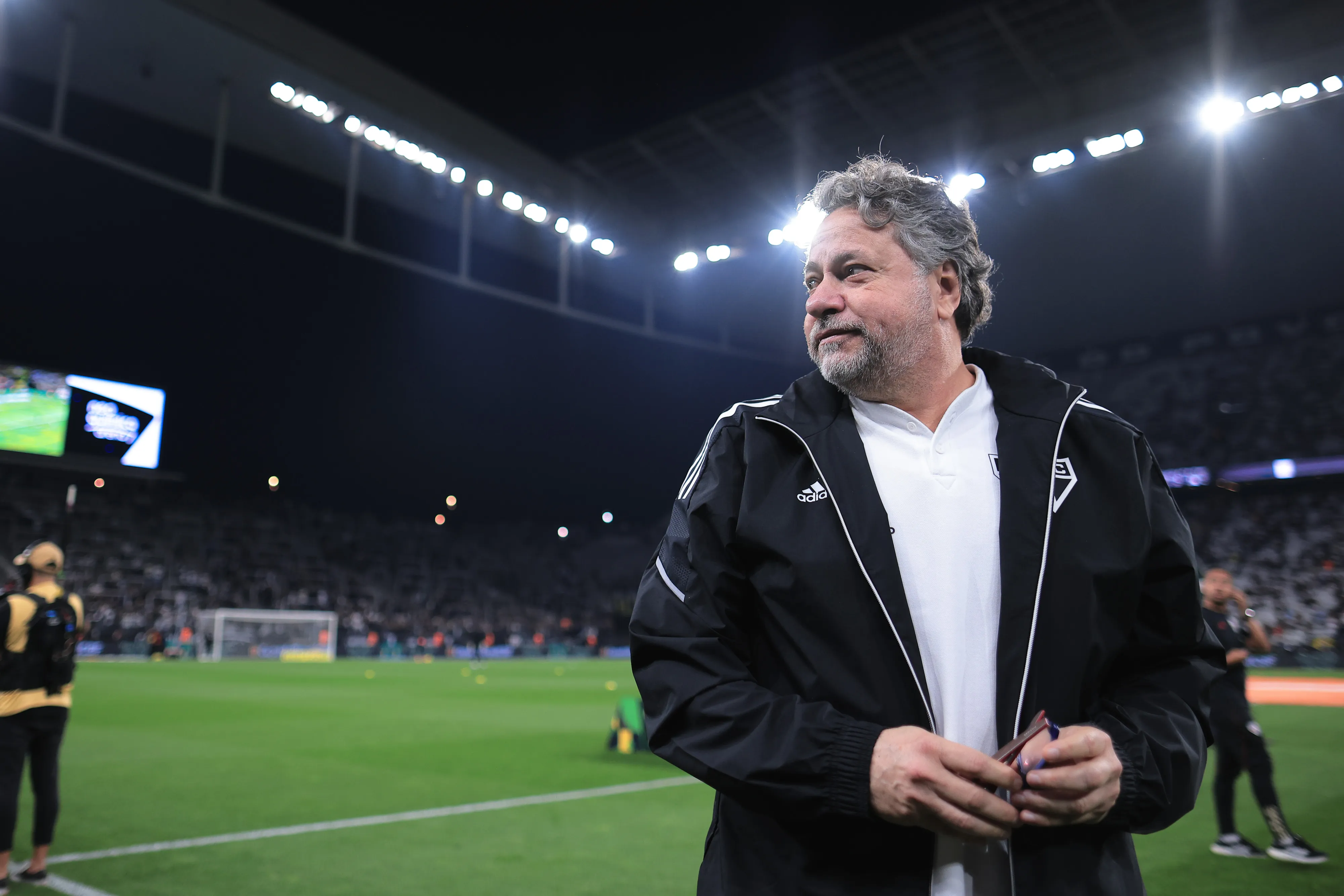 Julio Casares presidente do São Paulo durante partida contra o Corinthians na Arena Corinthians pelo campeonato Copa do Brasil 2023. Foto: Ettore Chiereguini/AGIF