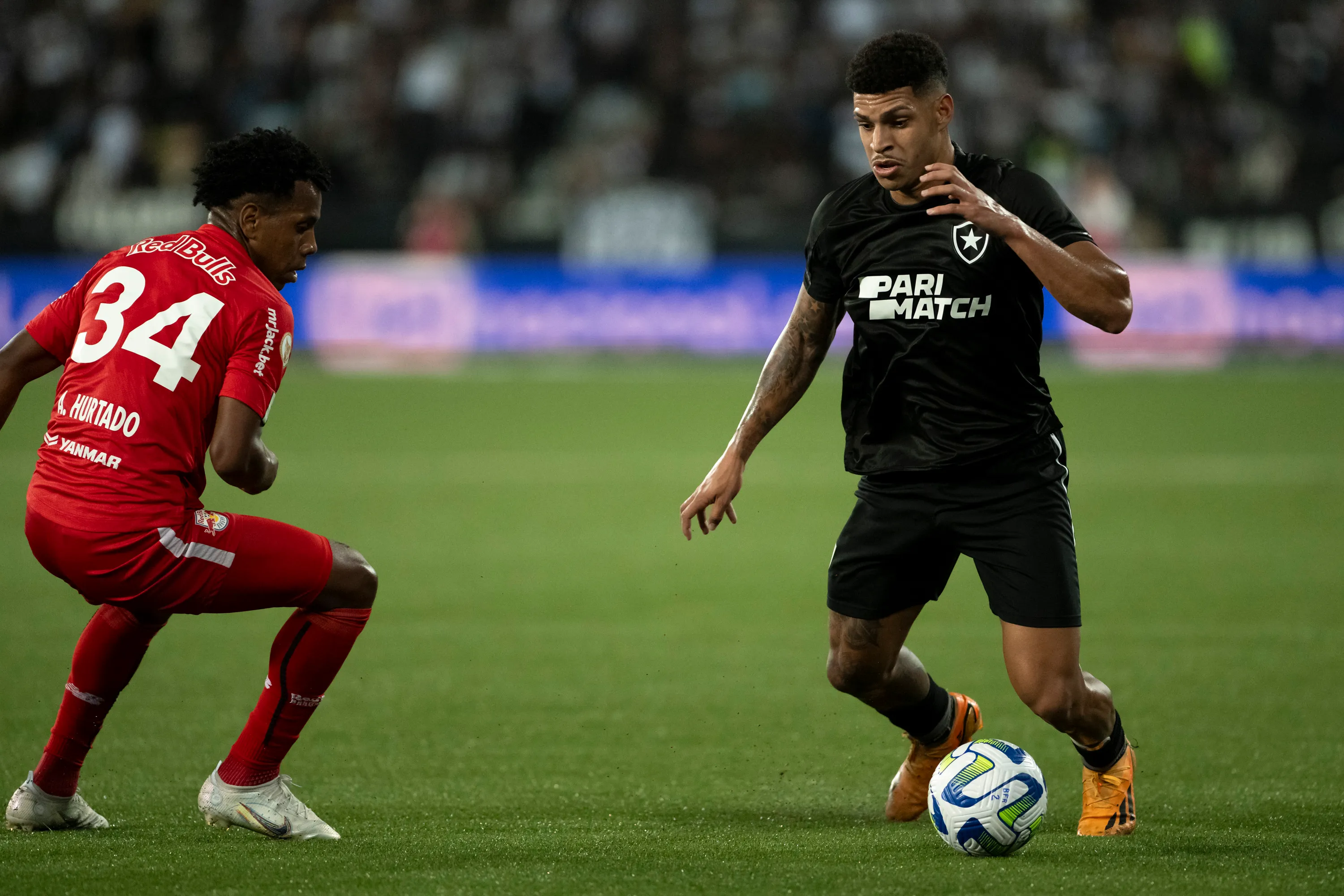 Botafogo pode ter que enfrentar o Red Bull Bragantino – Foto: Jorge Rodrigues/AGIF.