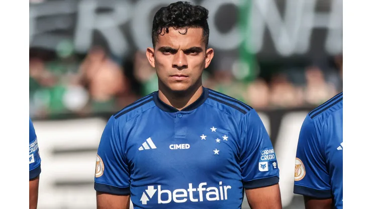 Bruno Rodrigues surpreende o Cruzeiro com novo destino. Foto: Robson Mafra/AGIF