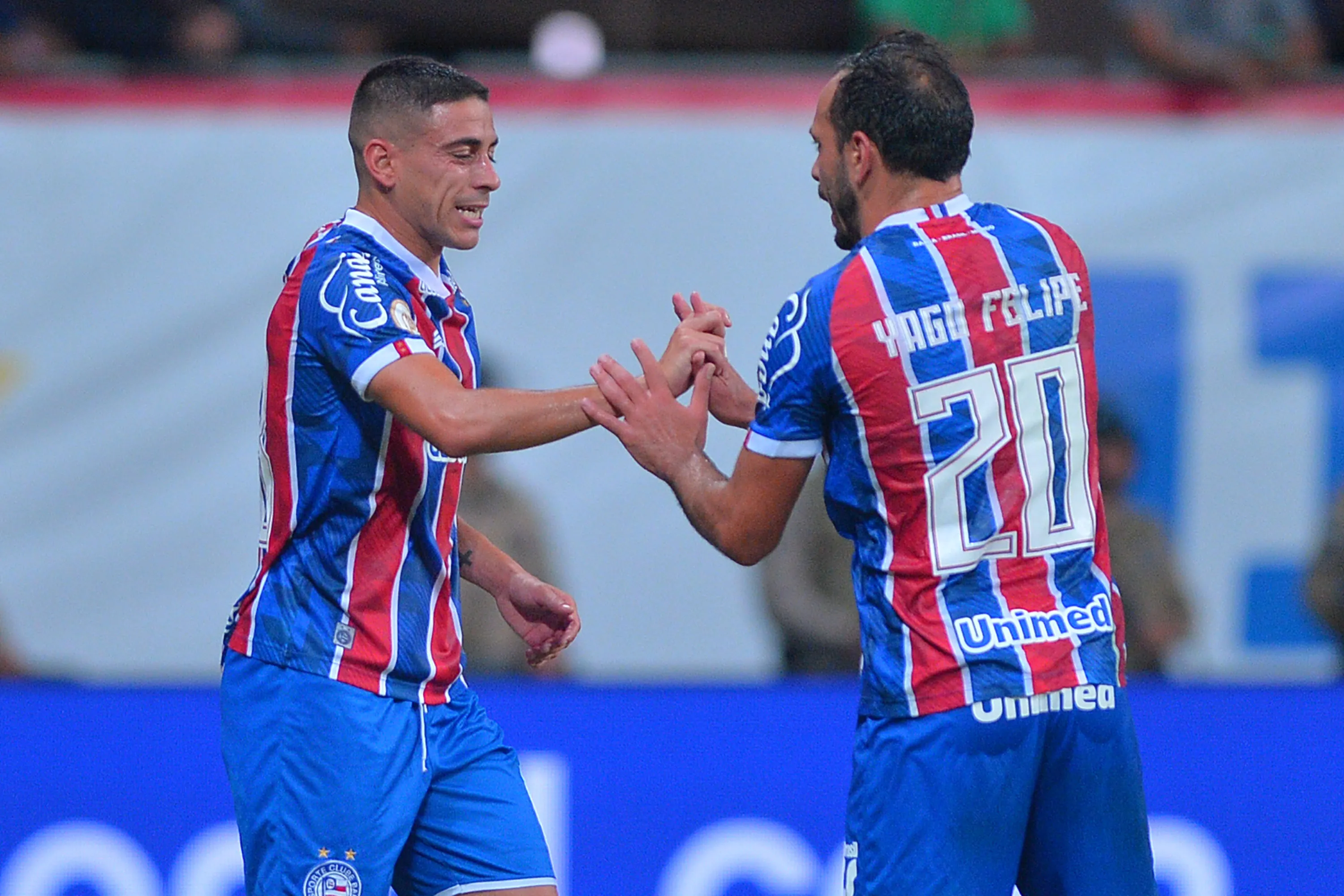 Camilo Cándido e Yago Felipe comemorando o gol do Bahia contra o Fluminense no Campeonato Brasileiro de 2023. Foto: Walmir Cirne/AGIF