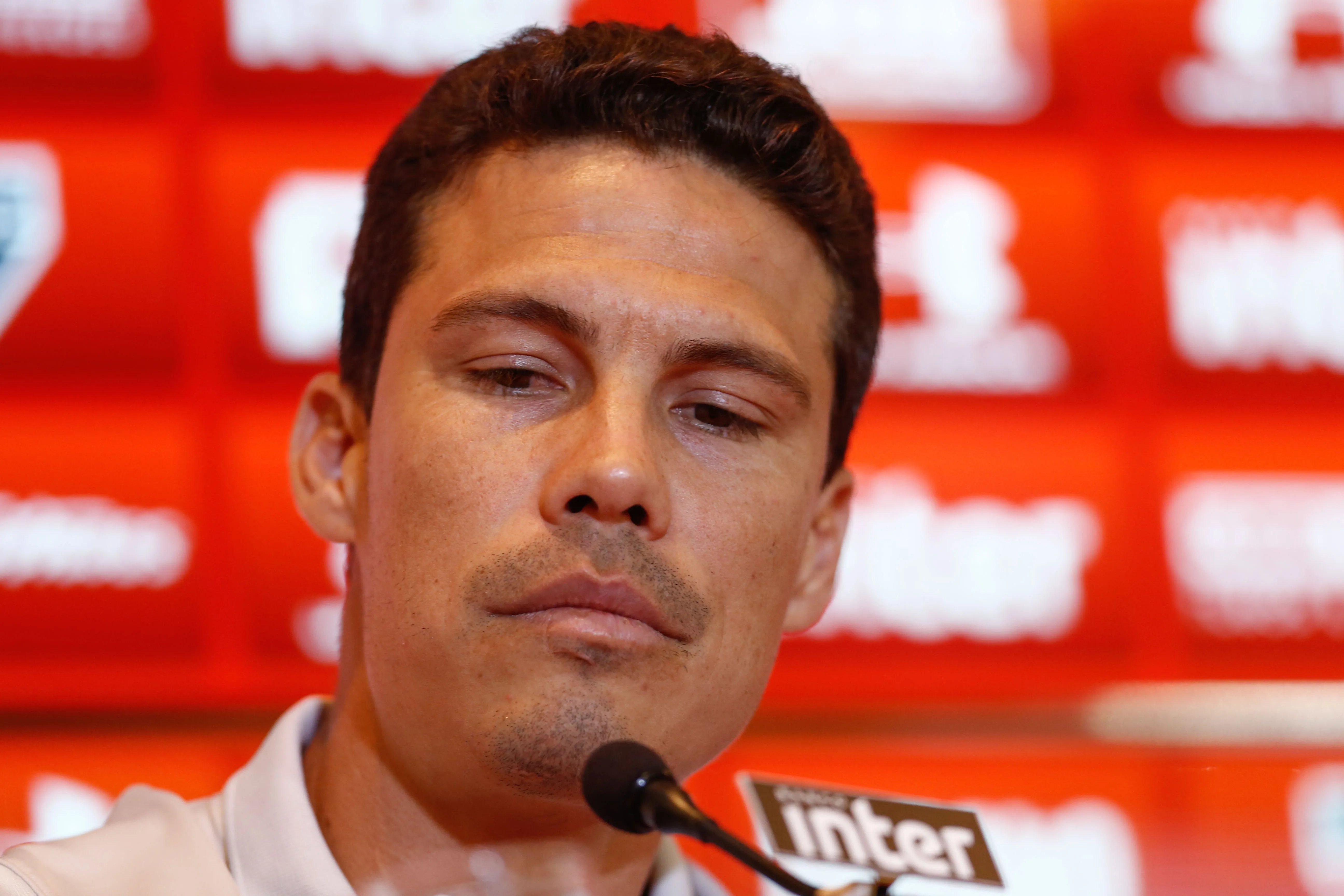 Hernanes deu explicações que podem ter ajudado na queda de rendimento – Foto: Marcello Zambrana/AGIF.
