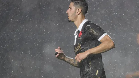 Foto: Thiago Ribeiro/AGIF – Vasco toma atitude em ralação a Praxedes.