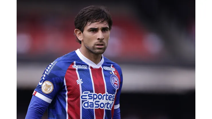 Acevedo jogador do Bahia durante partida contra o S]ao Paulo no estadio Morumbi pelo campeonato Brasileiro A 2023. Foto: Ettore Chiereguini/AGIF