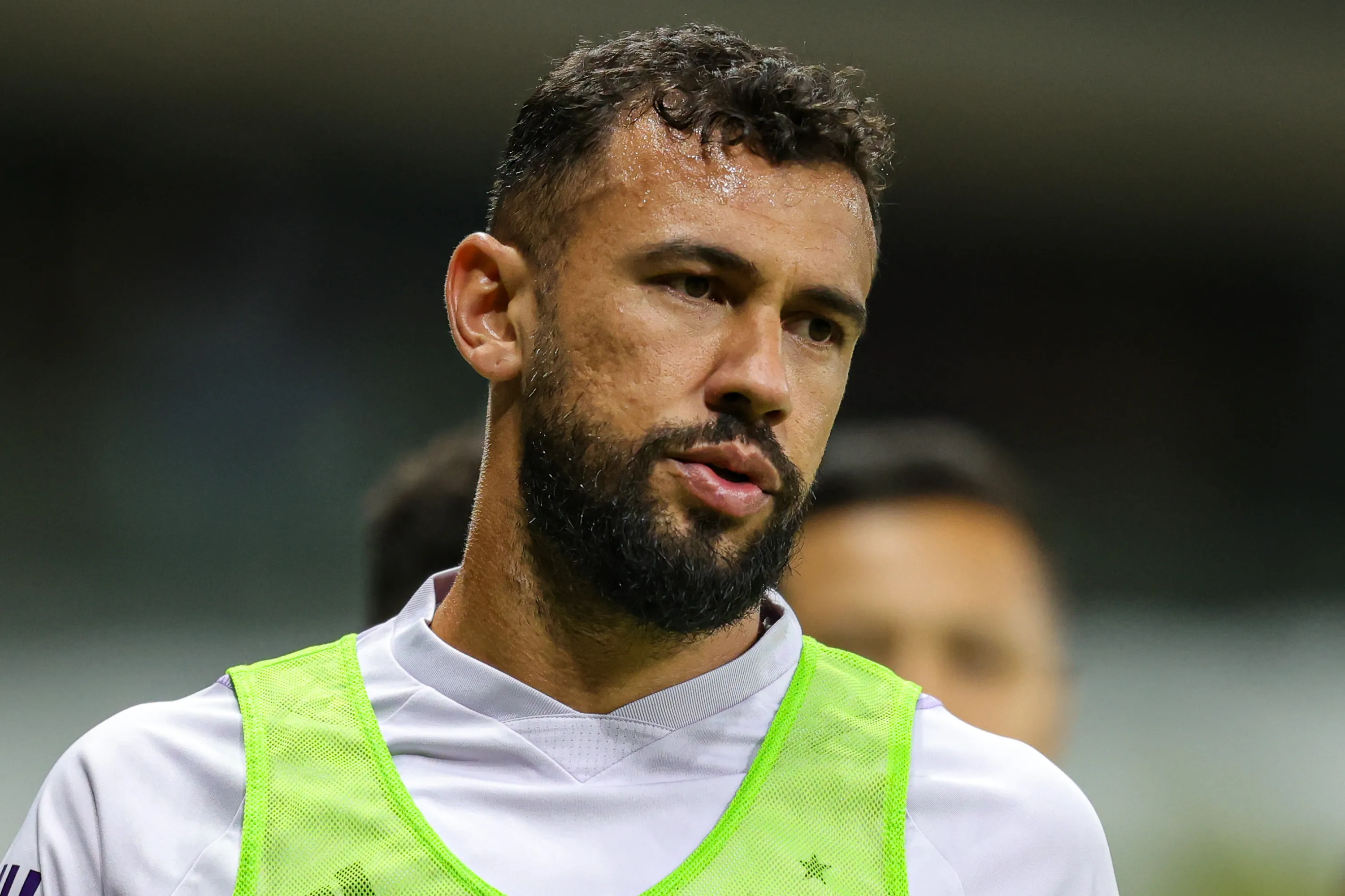 Luciano Castan durante aquecimento antes da partida contra o Fluminense no estadio Mineirao pelo campeonato BRASILEIRO A 2023. Foto: Gilson Junio/AGIF