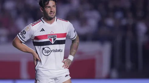 Foto: Ettore Chiereguini/AGIF – Pato manda indireta no São Paulo.