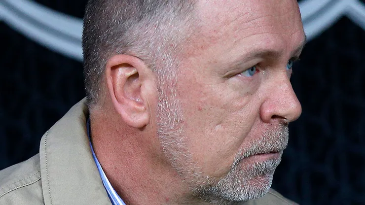 Mano Menezes durante partida contra o Corinthians no estadio Arena Corinthians pelo campeonato Brasileiro A 2018. Foto: Daniel Vorley/AGIF