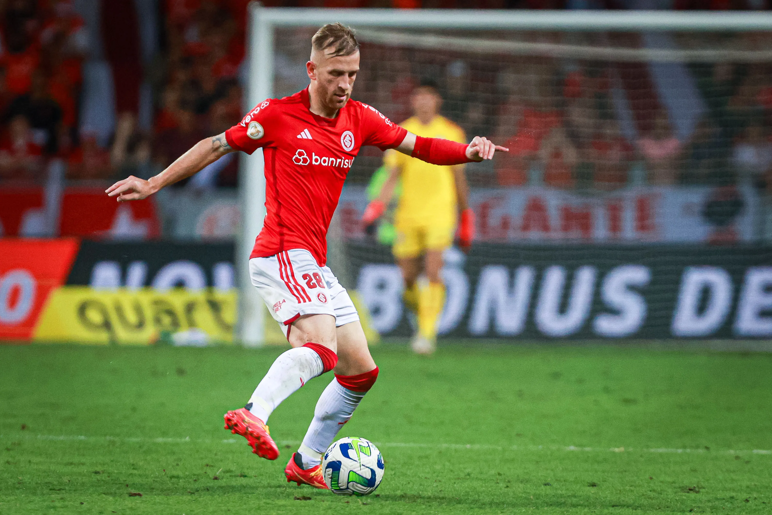 Foto: Maxi Franzoi/AGIF – Pedro Henrique vai continuar no Internacional