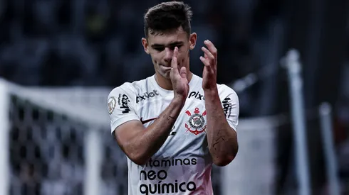 Gabriel Moscardo jogador do Corinthians deixa o campo apos partida contra o Atletico-MG no estadio Arena Corinthians pelo campeonato Brasileiro A 2023. Foto: Fabio Giannelli/AGIF