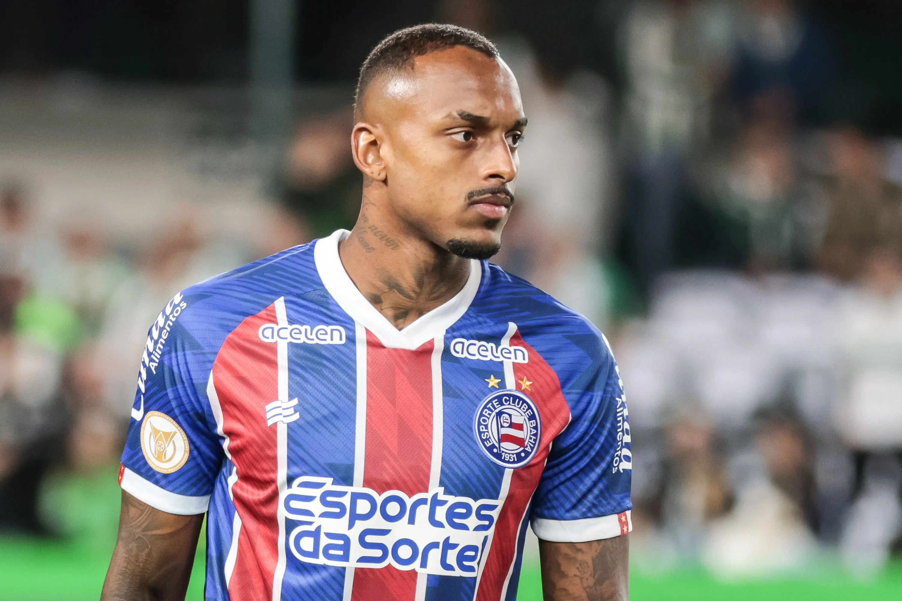 Foto: Robson Mafra/AGIF – Raul Gustavo com a camisa do Bahia no Campeonato Brasileiro.