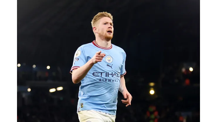 Photo by Michael Regan/Getty Images - De Bruyne tem situação atualizada no Manchester City.