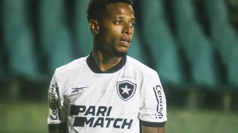 Foto: Gabriel Machado/AGIF - Tchê Tchê fala sobre perda do título.