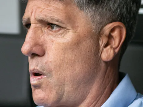 Renato toma decisão de 'causar' envolvendo atacante do Grêmio