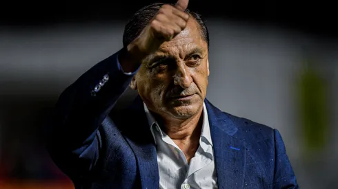 Técnico do Vasco sabe que toda ajuda é bem-vinda - Foto: Thiago Ribeiro/AGIF.