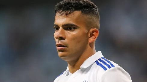 Bruno Rodrigues jogador do Cruzeiro durante partida contra o Grêmio no estádio Arena do Grêmio pelo campeonato Copa do Brasil 2023. Foto: Pedro H. Tesch/AGIF