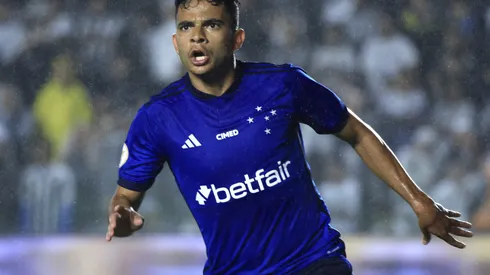 Foto: Marcello Zambrana/AGIF - Corinthians tem interesse na contratação de Bruno Rodrigues.