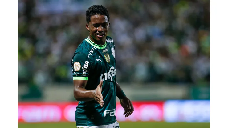 Endrick, atacante do Palmeiras. Foto: Ricardo Moreira/Getty Images)