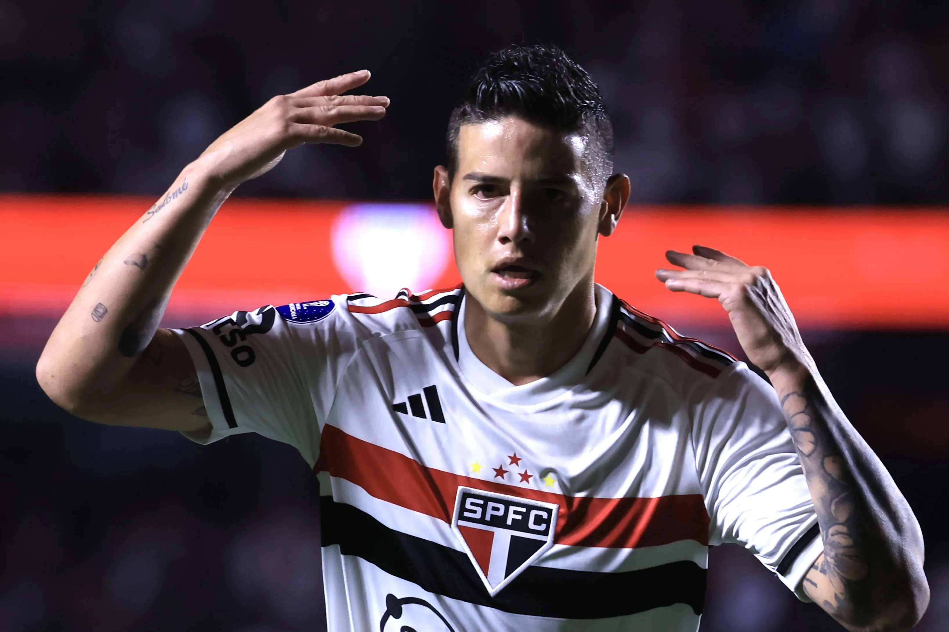 James Rodríguez deixa futuro em aberto no São Paulo. Foto: Marcello Zambrana/AGIF